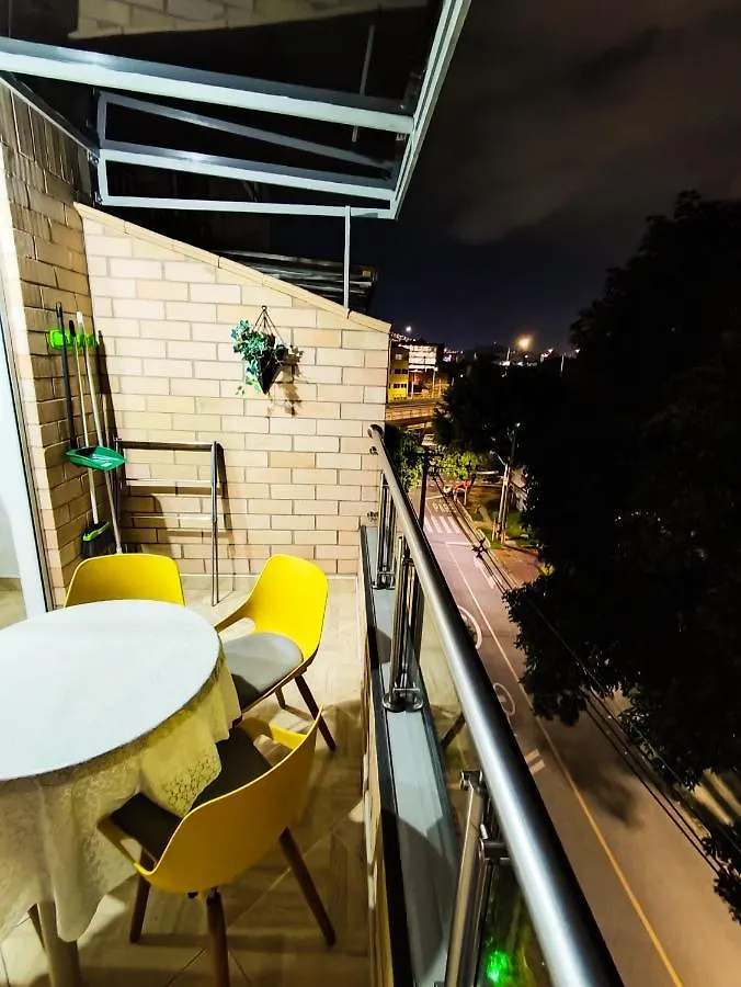 Apartamento Apartamento En Laureles En La Ubicacion Ideal Medellín